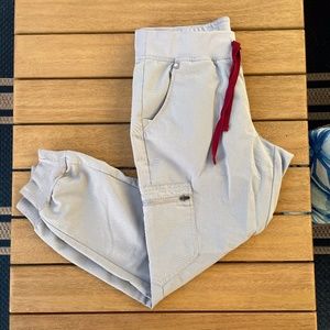 Figs Zamora Petite Joggers
